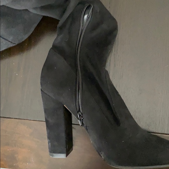 Long over knees boots - Picture 2 of 2